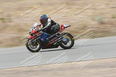 media/Apr-20-2025-AHRMA (Sun) [[393a79c373]]/Race/Group 4/Turn 4b/